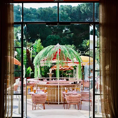 Juana Hotel