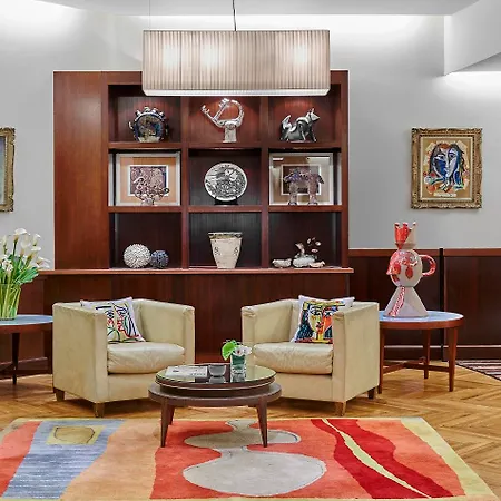 Juana Hotel